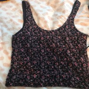 Crop top tank top
